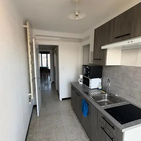 Nouvelle Gare Et Parking Gratuit *